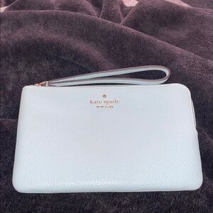 Kate Spade Leila Light Blue Wristlet 8”W x 4”H